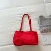 Bolsos de Moda para Dama 2026 Nuevo Bolso Tote Pequeño de Nicho para Mujer Ligero Gran Capacidad para el Trabajo de un Solo Hombro Bolso Simple para Debajo del Brazo