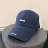 Gorra de Béisbol Bordada con Letras Estilo Universitario Coreano para Mujer, Primavera y Verano, Sombrero de Sol para Adelgazar la Cara para Hombre, Casual y Versátil