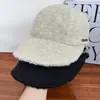 Nuevo Sombrero de Pescador Grueso Cálido de Doble Cara Usable con Forro de Polar, Ala Ancha, Adelgazante para la Cara, Moderno Versátil, de Moda