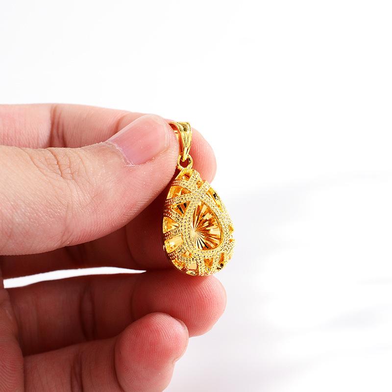 12585475626_1842851670