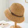 Sombreros para Mujer 2026 Nuevos Sombreros de Paja de Alta Calidad Sombreros de Sol para Mujer Protección Solar Versátil Diseño Hueco Transpirable Hace que la Cara Parezca Más Pequeña