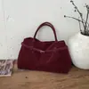 Bolsa Tote de Mão Grande Capacidade com Design de Nicho para Deslocamento de Alto Padrão Transfronteiriço Outono/Inverno 2026 Nova Fosca