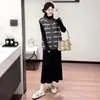 Suéter cárdigan de punto suelto a rayas nuevo para otoño e invierno para mujer embarazada, chaleco y vestido base de cuello alto, dulce conjunto de dos piezas