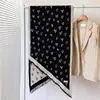 Bufanda de Cachemira Sintética con Patrón de Corazón de Lujo Ligero de Moda Versátil Cálida Chal Versión Coreana Bufanda Exterior Fina para el Cuello Otoño Invierno