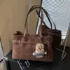 Bolsa Tote Retrô Simples para Mulheres, Bolsa de Mão e Bolsa de Ombro de Grande Capacidade, Novo Modelo 2025, Estilo Coreano, Bolsa Feminina de Moda Diária