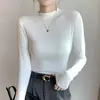 Camiseta de algodón acanalado de manga larga para mujer con cuello semi-alto, camiseta básica versátil para primavera y otoño, top moderno de estilo coreano ajustado