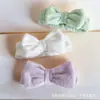 Diadema de Lazo de Color Sólido Europea y Americana Transfronteriza para Mujer, Diadema para Lavarse la Cara y Juego de Tres Piezas de Diadema y Muñequeras de Franela para Spa