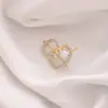 Broche de Laço Coração Simples para Mulheres, Corsage de Luxo, Alfinete Anti-Exposição para Gola Feminina, Alfinete de Cardigã, Acessório de Roupa