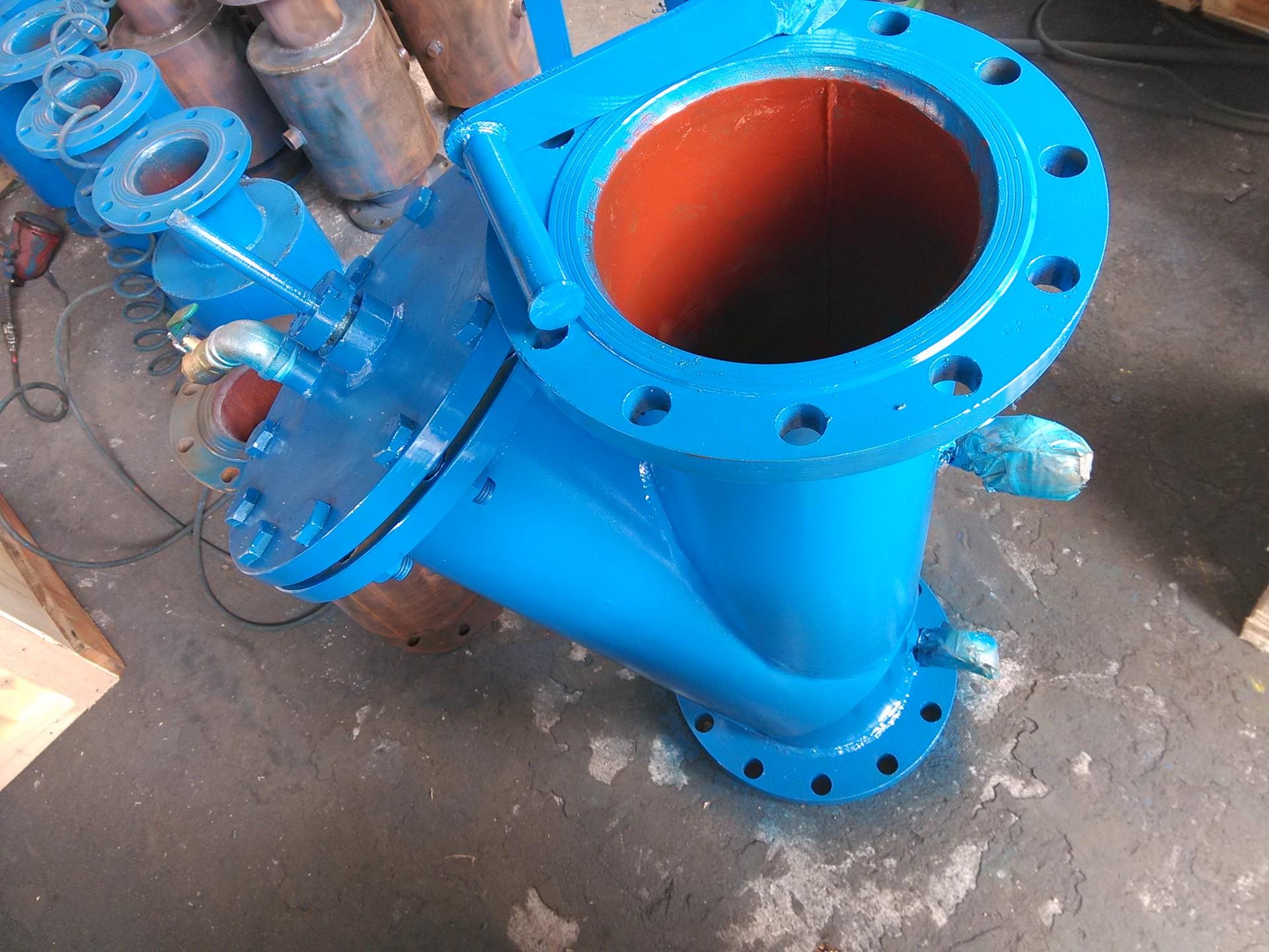 DN200手摇刷式过滤器11