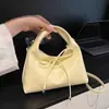 Bolsas Femininas de Nicho Feitas Sob Medida Moda Primavera/Verão 2025 Bolsa Transversal Bolsa de Mão Casual Estilosa Bolsa de Ombro Versátil Feminina
