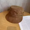 Boina de gamuza estilo japonés de copa plana para mujer, nuevo diseño retro otoño/invierno, gorra tipo pico que estiliza el rostro, sombrero octagonal versátil