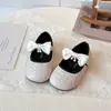 Zapatos de piel estilo Chanel para niños 2026 otoño nuevo versión coreana para niñas zapatos de princesa de suela blanda zapatos planos para bebé comercio exterior