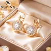 Xuping Nueva Aleación Galvanizada Color Oro de 18K Incrustaciones de Circonita Estilo Europeo y Americano Transfronterizo Moda Pendientes de Lujo Ligero Venta al por Mayor para Mujeres