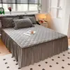 Funda de falda de cama de terciopelo de leche de invierno, modelo nuevo 2023, cubierta de colchón de felpa con falda, cubierta de cama que oculta imperfecciones, estilo de falda de cama para mujer