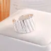 Anillo Creativo Bicolor Dorado y Plateado, Se Puede Usar Solo o Apilado, con Circonita de Imitación, Banda Ancha, Hace que las Manos Parezcan Más Delgadas, Anillo Abierto Ajustable