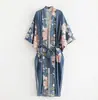Em Estoque Roupas Femininas Estilo Europeu e Americano Novo Atacado Marrom Pavão Kimono Cardigan Casaco 60259 Estilo de Rua Único Sable