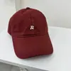 Boné de Baseball Macio com Bordado de Letra Simples Estilo Coreano para Mulheres, Chapéu de Sol de Aba Larga para Uso Externo que Faz o Rosto Parecer Menor, Chapéu Versátil Bico de Pato