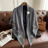Nuevo Pañuelo de Seda para Primavera y Verano, Estilo Delgado, Bufanda Cuadrada Grande de 130 cm, Pañuelo Decorativo Estampado de Alta Gama, Chal Versátil