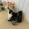 Bolsa de moda moderna estilo coreano para mulheres, novo modelo outono 2026, bolsa de ombro casual de grande capacidade, bolsa tote estilosa para o dia a dia