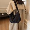 2024 Nueva Bolsa de Tela Casual Transfronteriza de Gran Capacidad Bolso de Hombro Cruzado para Mujer Comercio Exterior Versátil para Viajes y Desplazamientos