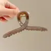 Grampo de Garra Grande Versátil 2026 Coreano e Japonês para Cabelos Grossos, Grampo de Pelúcia para Mulheres, Acessório de Cabelo para Coque na Parte de Trás da Cabeça, Atacado