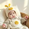 Chapéus de bebê para primavera e outono, toucas casuais para bebês, chapéus fofos com proteção para as orelhas para meninos e meninas, toucas quentes de algodão puro para recém-nascidos no inverno