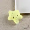 Sanrio Peluche de Capibara Broche Muñeca Llavero Colgante Bufanda Pasador Guantes Sombrero Accesorios