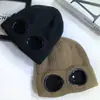 Gafas cortavientos y gorros de esquí forrados de forro polar para otoño e invierno para hombres y mujeres, Gafas y gorros de punto cálidos de lana estilo europeo y americano de Amazon