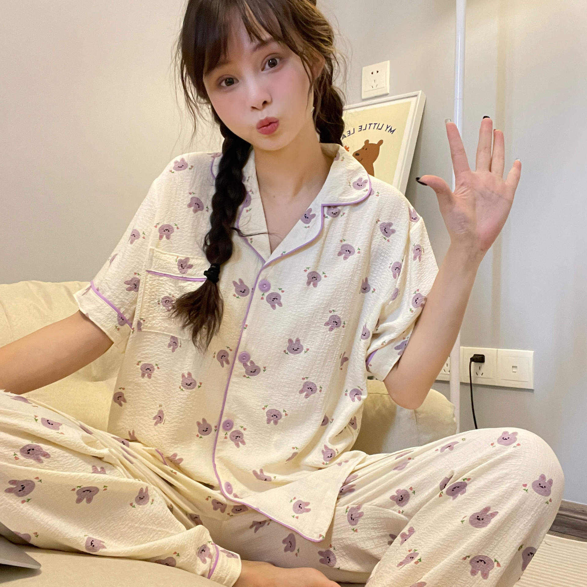 3