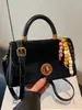 Bolsas Simples e de Luxo Transfronteiriças, Bolsas Quadradas Pequenas de Moda Feminina, Novas Bolsas Transversais Retrô, Bolsas de Ombro de Nicho