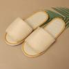 Zapatillas desechables para hotel de estrellas lino hotel casa de huéspedes salón de belleza invitados con suela gruesa antideslizante zapatillas al por mayor