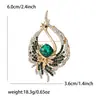 Nova Broche de Pavão Invertido Exquisito de Luxo Leve Europeu e Americano Transfronteiriço Pin de Joia para Corsage de Xale de Roupas Femininas de Alta Qualidade