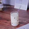 Taza de Vidrio Transparente Resistente al Calor de Alto Borosilicato con Impresión de Fresas, Estilo Ins Lindo Femenino, Corazón Calentado, con Tapa y Popote para Jugo de Leche