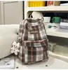 Mochila Ins de Outono Retro Listrada e Xadrez Estilo Japonês para Mulheres, Versão Coreana para Alunos do Ensino Fundamental II e Médio, Mochila Versátil