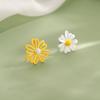 Aguja de Plata s925 Fangxing Gancho para Oreja Flor de Corea del Sur Dongdaemun Pendientes de Margarita Moda Simple Elegante Versátil para Mujer
