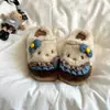 Lindas pantuflas de algodón esponjoso con temática de gatos para mujer, perfectas para el invierno, estudiantes y uso en interiores; pantuflas de felpa gruesas, de suela suave y cálidas