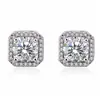 Brincos de Tarraxa de Cristal Transfronteiriços de Luxo Leve com Diamante Sintético Moissanite, Zircônia Quadrada Microcravejada, Estilo Europeu e Americano, Cravação Simples e de Alto Padrão