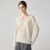 Elegante Suéter de Estilo Francés 100% Cachemira para Mujer con Cuello en V, Incrustaciones de Encaje y Diseño de Manga Larga
