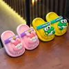 Chinelinhos para Bebês Meninas, Sandálias de Banho Indoor de Verão para Crianças Pequenas, Chinelos Antiderrapantes Estilosos para Exterior e Praia
