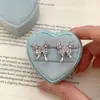 Elegantes Pendientes de Mariposa para Mujer, Nuevo Modelo 2026, Lujo Ligero, Sensación de Alta Gama, Aretes Únicos y Exquisitos, Pendientes Impresionantes