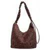 Bolsa tote grande com estampa de leopardo para mulheres, novo modelo outono 2026, de alta qualidade, luxo leve, moderna, versátil para ombro e axila
