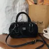Bolsa Feminina 2026 Novo Estilo High-End Moda Bolsa de Ombro de Mão Bolsa Quadrada Pequena Bolsa Transversal para Sair para o Trabalho Bolsa Tote Pequena