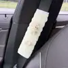 Protector de Hombro para Cinturón de Seguridad de Coche, Cinturón de Seguridad Infantil Anti-Estrangulamiento, Lazo Creativo, Decoración Interior de Coche de Oveja Pequeña