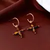 Pendientes de Flor de Piedra Ojo de Tigre Chapados en Oro Real de 18K Pendientes Retro Melard de Otoño e Invierno Pendientes Retro Elegantes de Moda