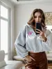 2024 Novo Cardigã Suéter Feminino com Estampa de Letras Góticas e Aranhas, Curto, Casual, com Capuz