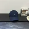 Chapéus Femininos 2025 Novo Estilo para Cabeça Grande Boné de Baseball para Mulheres, Faz o Rosto Parecer Menor, Aba Larga, Proteção Solar Versátil, Boné de Baseball para Casais para Homens