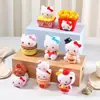 Gato KT Creativo Tridimensional Hamburguesa Dibujos Animados Hecho a Mano DIY Pegamento de Crema Resina Accesorios Pequeños Materiales para Joyería Venta al por Mayor