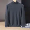 Nova camisa básica de tricô de cashmere para outono e inverno, moderna para negócios e para ir ao trabalho, cor sólida, gola alta, simples e elegante para homens