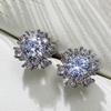 Aretes de mujer de flor de viento dulce y fresco, exquisitos aretes de flor de circonita con diamantes completos, aretes populares de Europa y Estados Unidos, una generación de cabello
