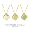 Collar de Jade Hetian Natural para Mujer, Cadena de Clavícula S925 de Plata de Lujo Ligero Nicho Colgante al por Mayor para Novia